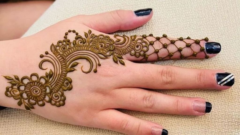 New Arabic Mehndi Design
